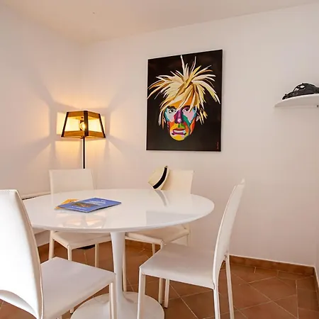 Le Apartment